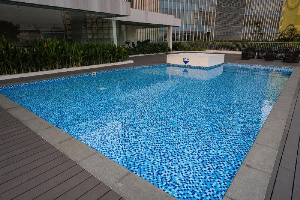 Lovina 17-11 At Harbour Bay Residences Nagoya Bagian luar foto